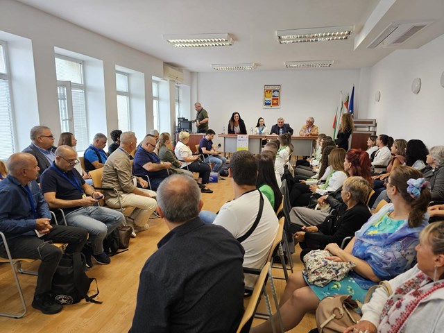 PHOTO 4 III EVENT MEZDRA - NT MOLETAI.jpeg